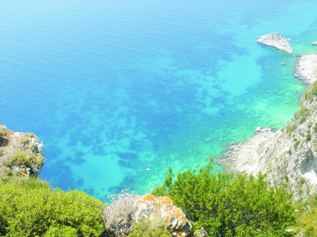 Mediterranean Blue Отель