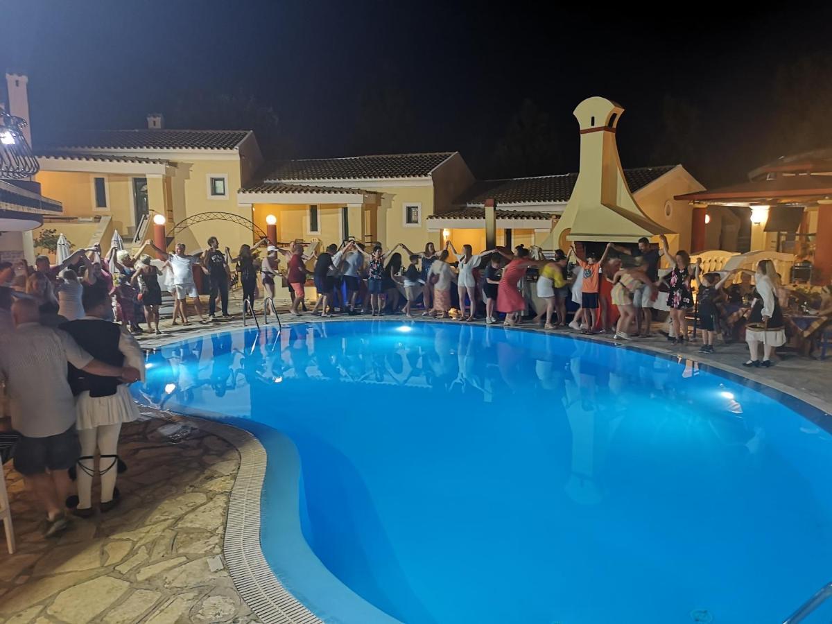 Mediterranean Blue Отель Кавос